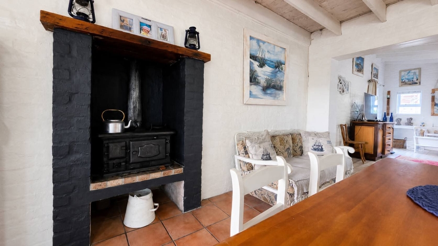 5 Bedroom Property for Sale in Stilbaai Wes Western Cape
